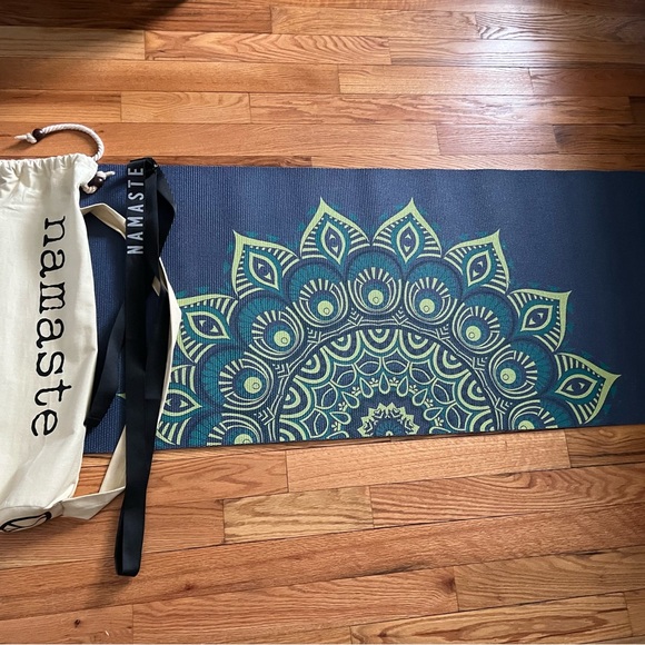 GAIAM Other New Gaiam Yoga Mat Bag And Strap Poshmark